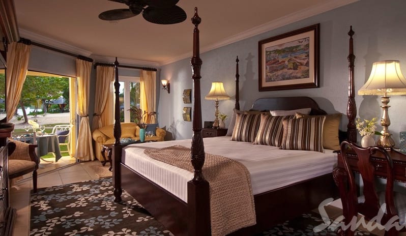 SANDALS SOUTH COAST - BW (2)